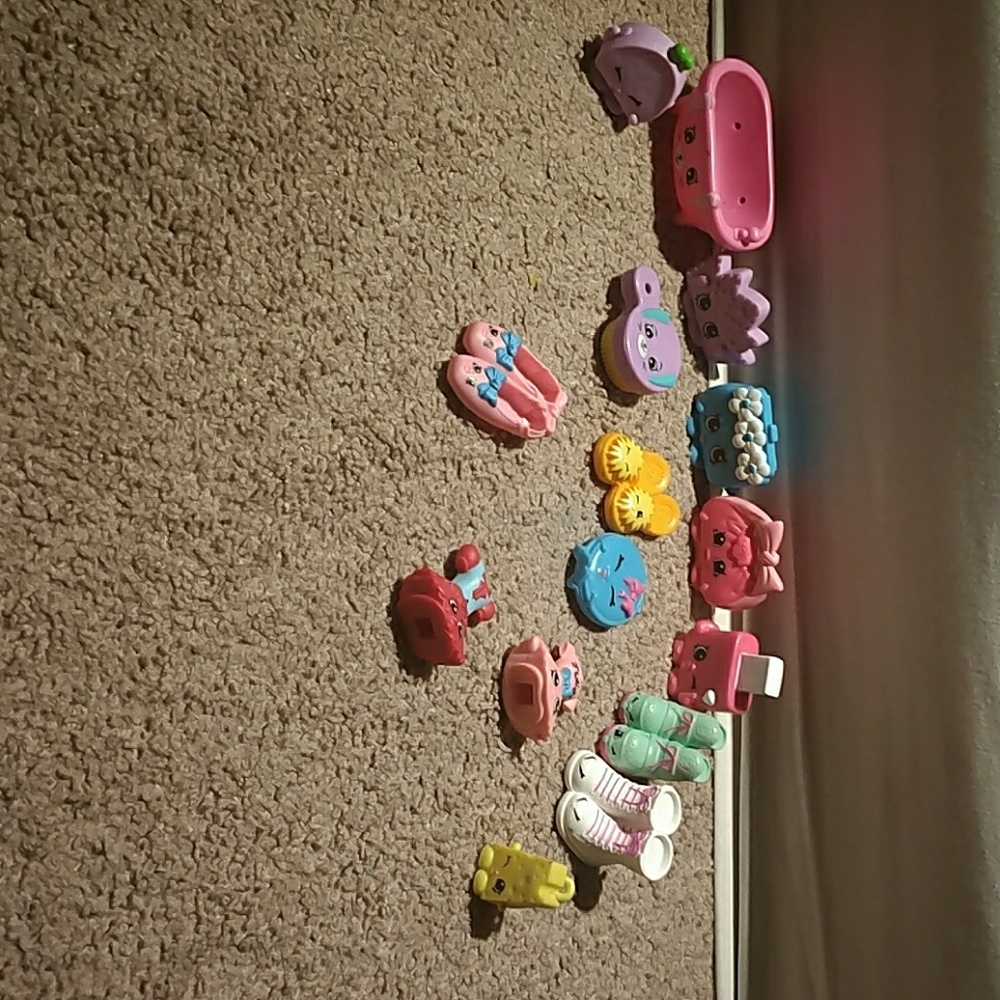 Shopkins - Picture 2 of 4